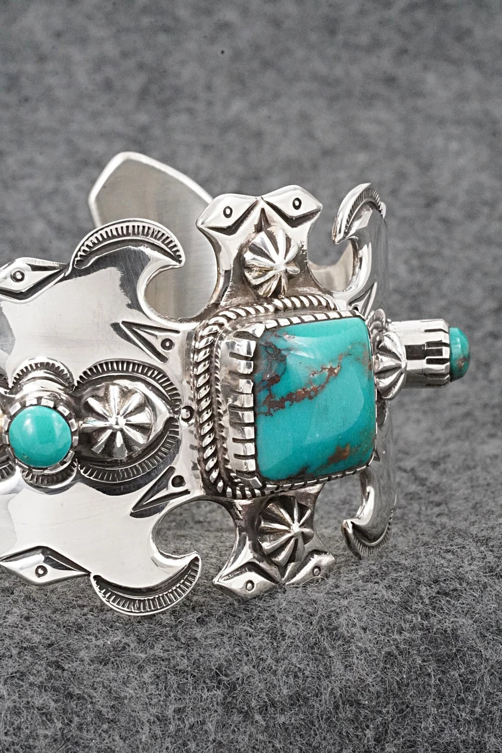 Turquoise & Sterling Silver Bracelet - Roland Dixson