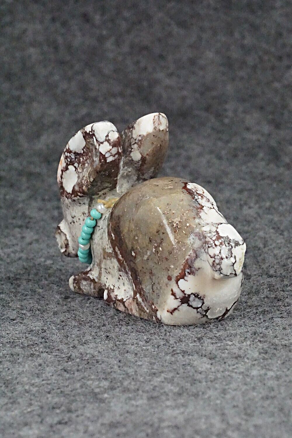 Jack Rabbit Zuni Fetish Carving - Andres Lementino