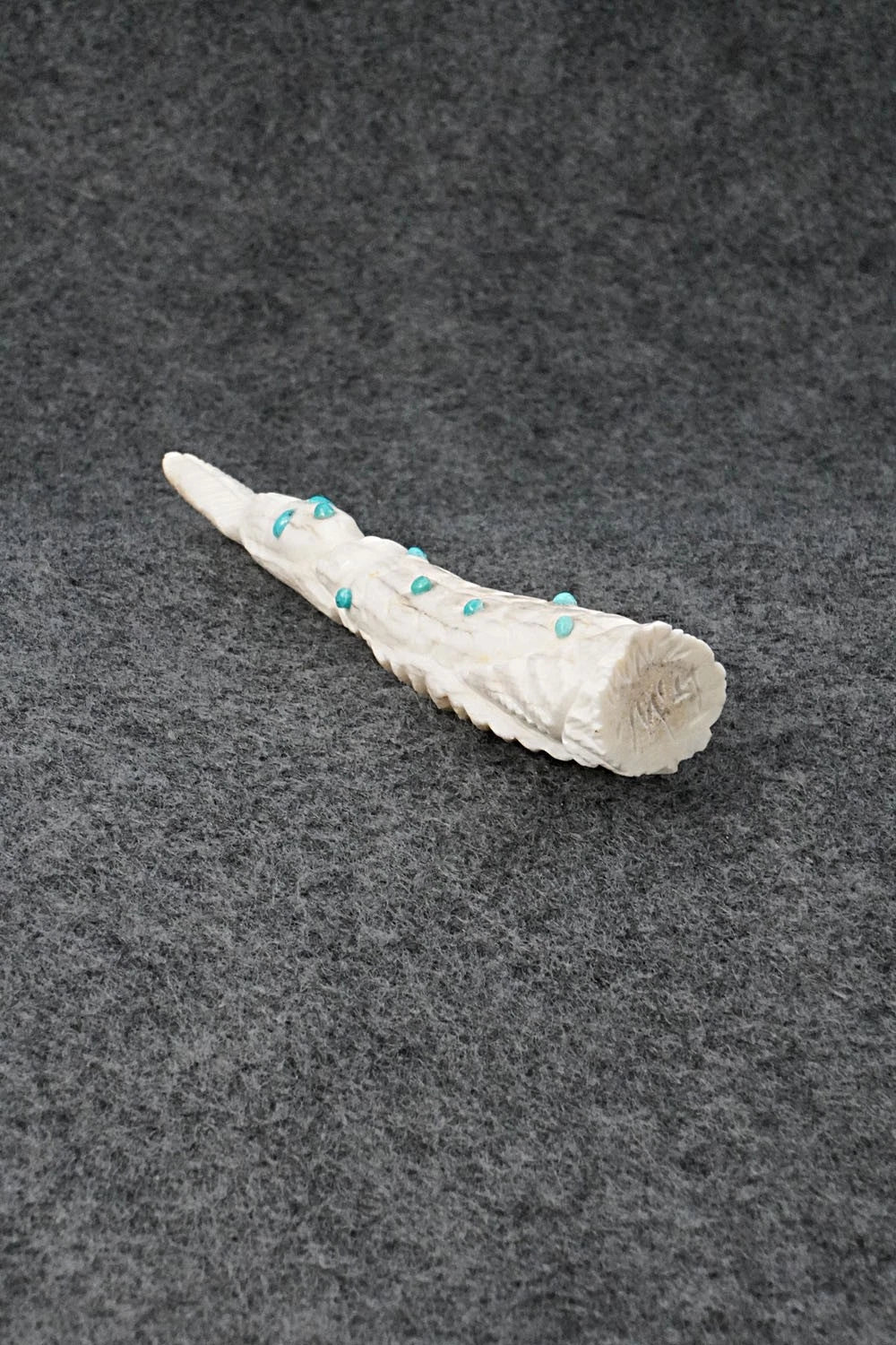 Corn Maiden Zuni Fetish Carving - Garrick Weeka