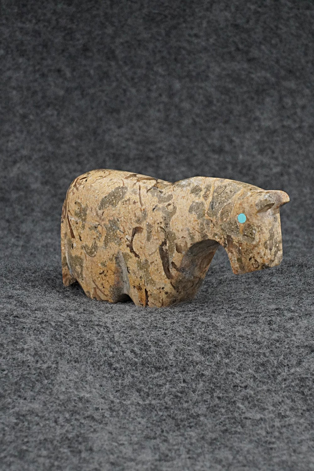 Horse Zuni Fetish Carving - Bernard Laiwakete