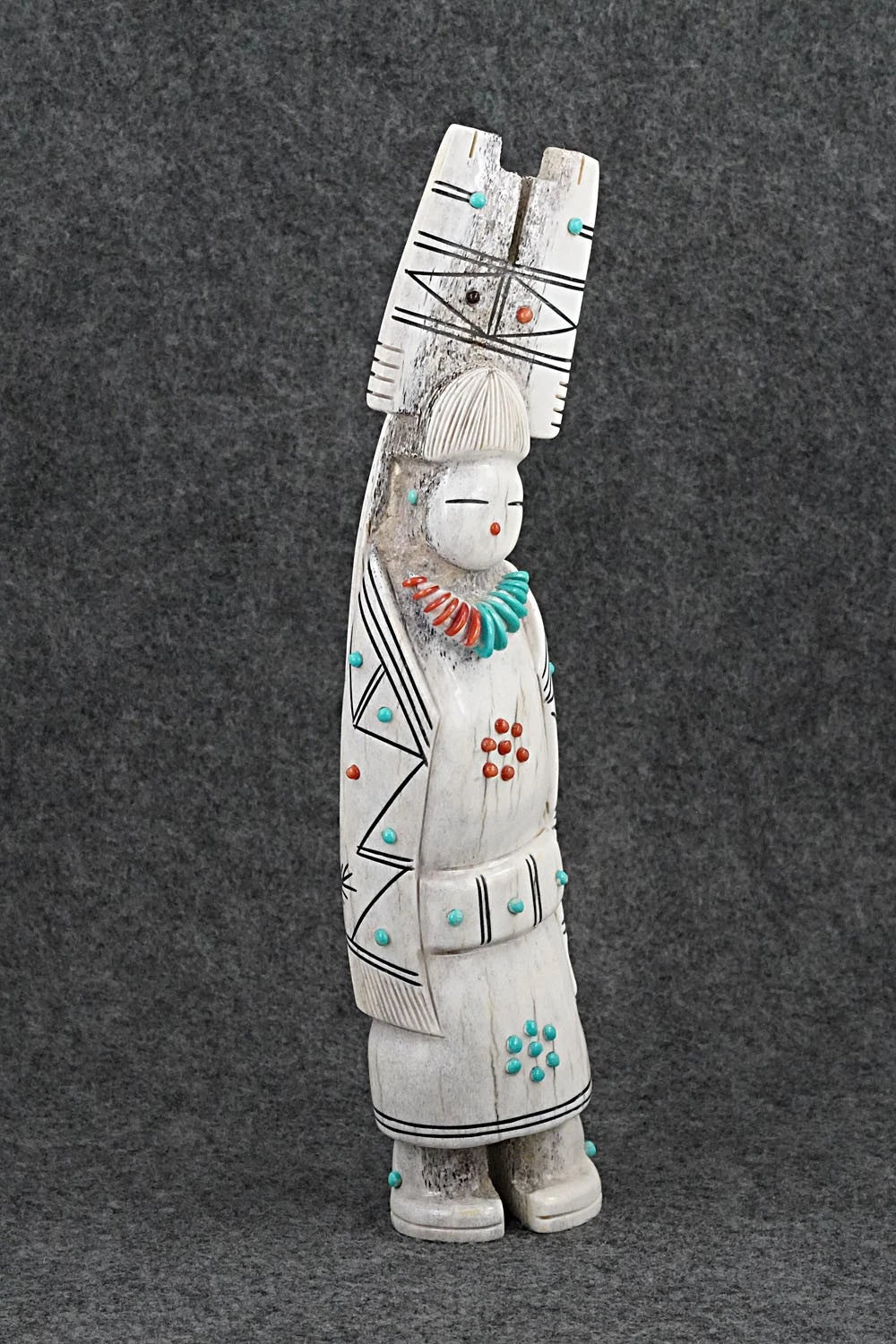 Corn Maiden Zuni Fetish Carving - Claudia Peina