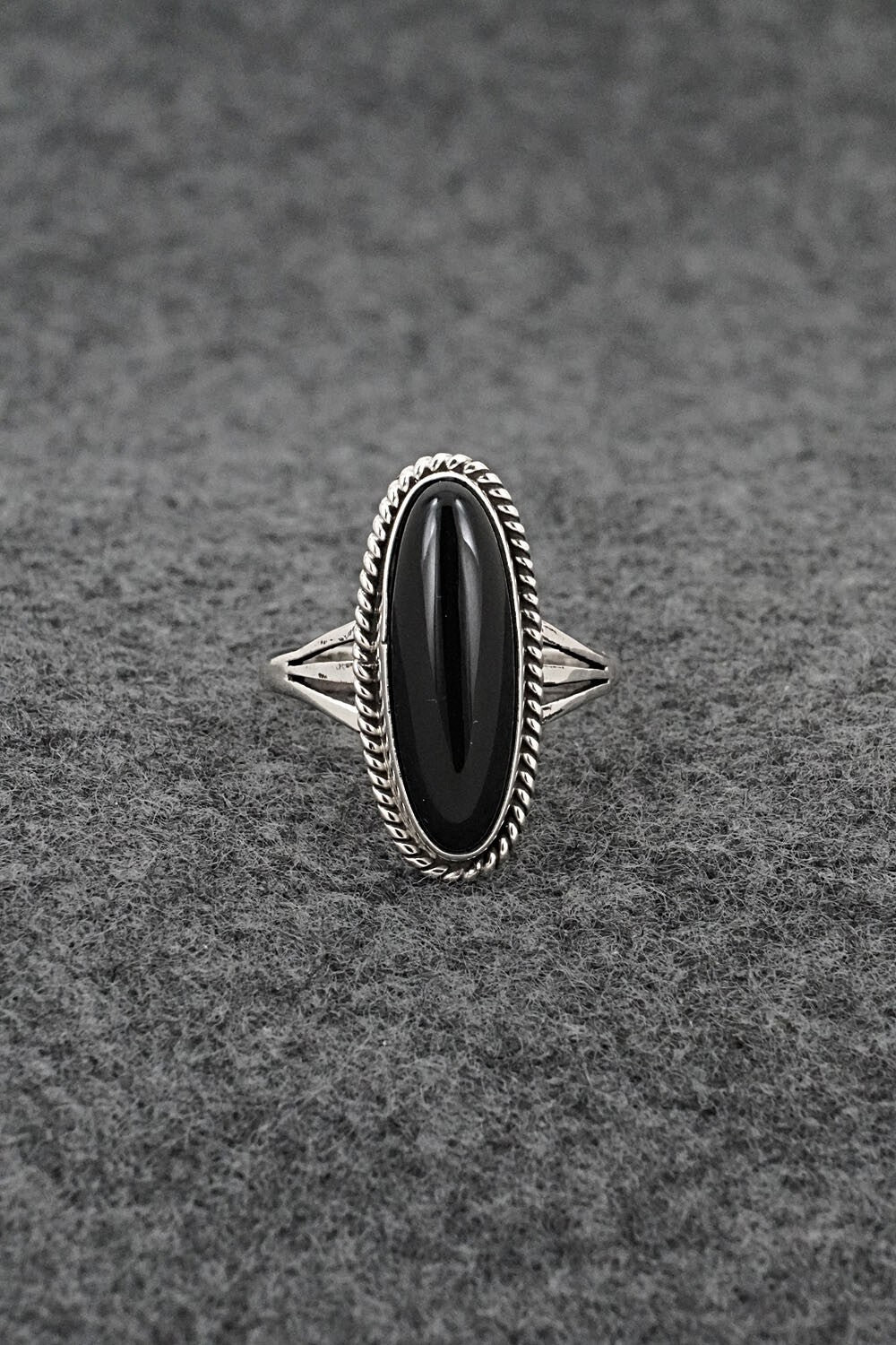 Onyx & Sterling Silver Ring - Mathew Gordon - Size 8.75