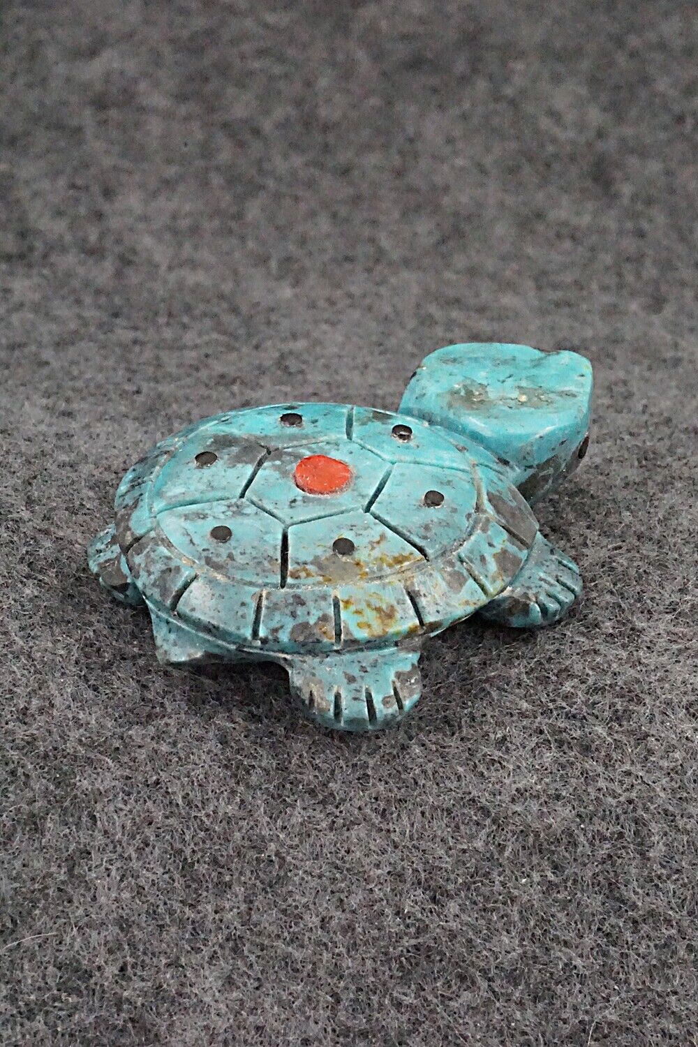 Turtle Zuni Fetish Carving - Reynold Lunasee