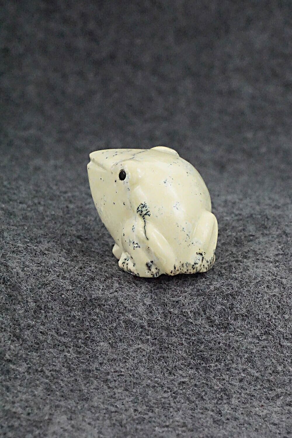 Frog Fetish Carving - Roy Davis