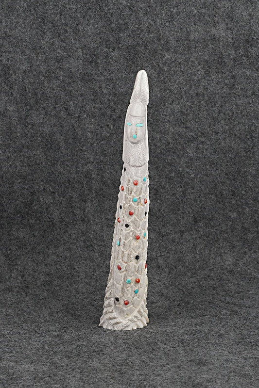 Corn Maiden Zuni Fetish Carving - Garrick Weeka
