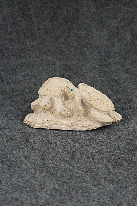 Turtle Zuni Fetish Carving - Adrian Cachini