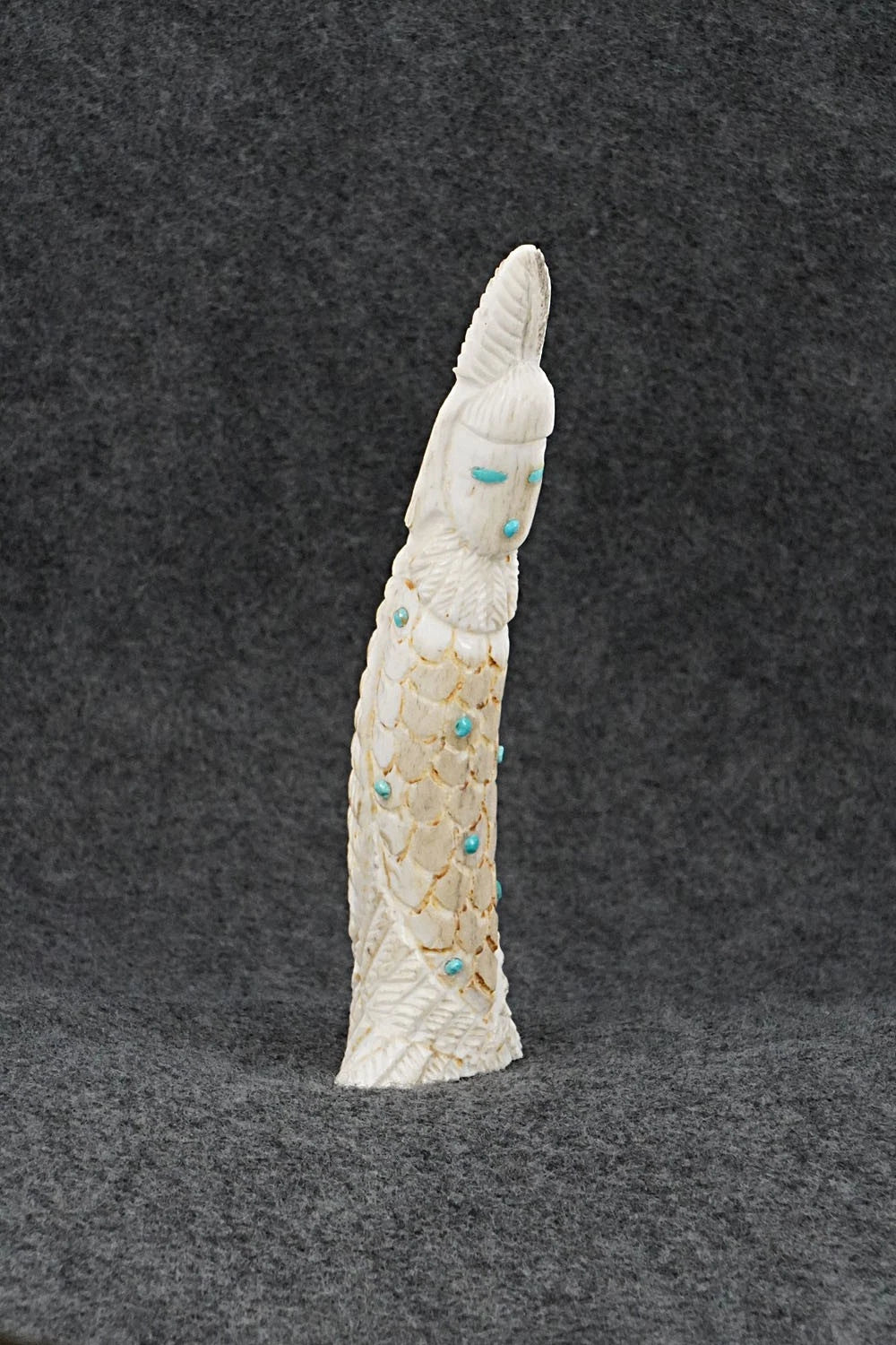 Corn Maiden Zuni Fetish Carving - Garrick Weeka