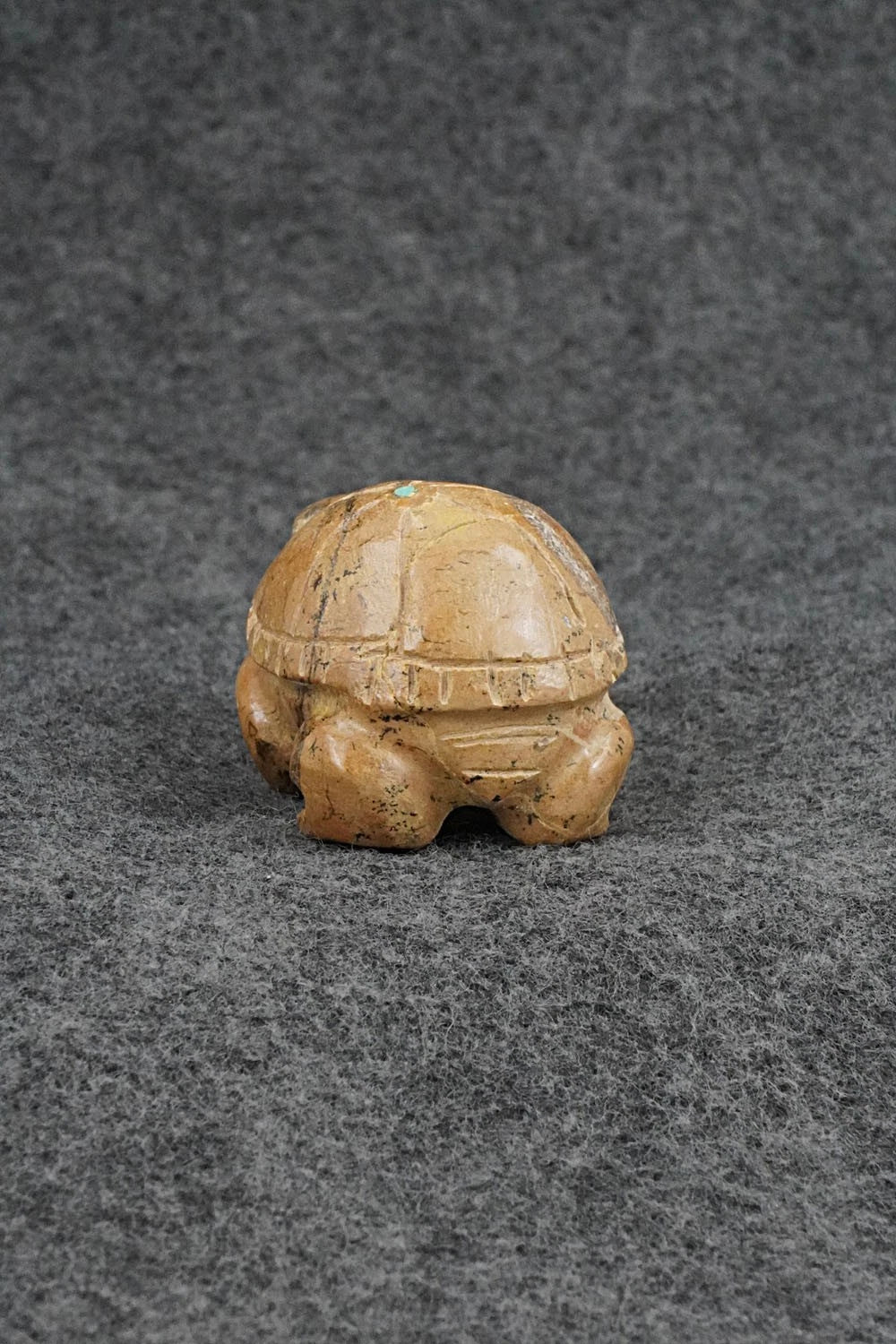 Turtle Zuni Fetish Carving - Freddie Leekya