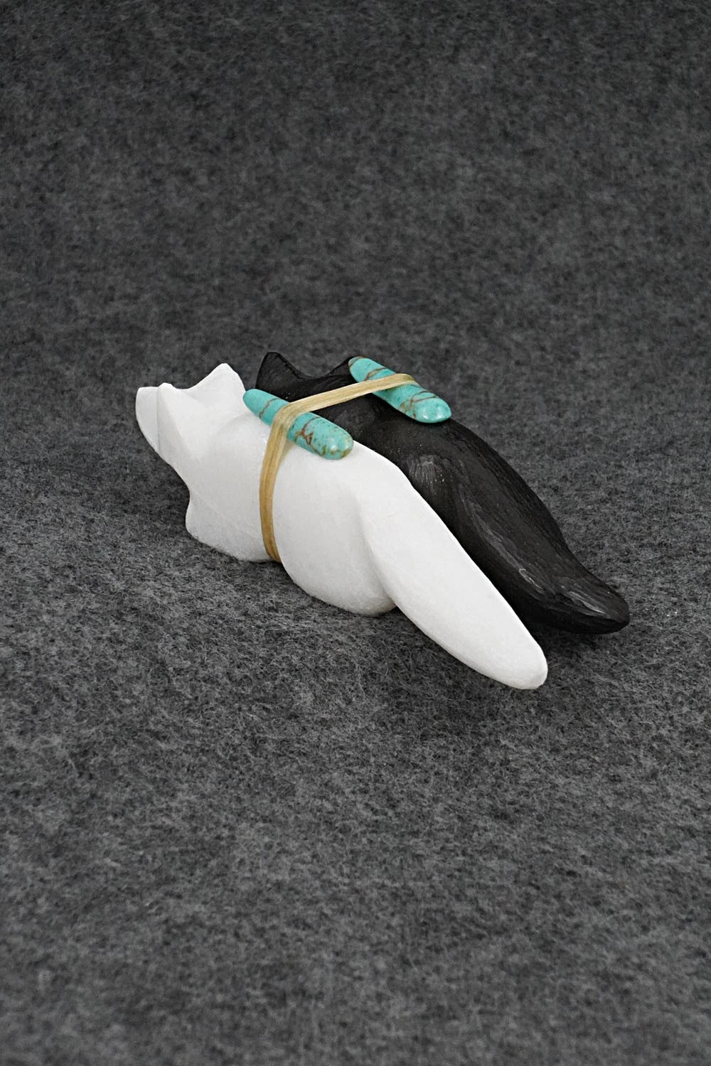 Wolf Zuni Fetish Carving - Herb Halate