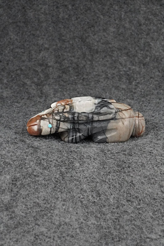 Rabbit Zuni Fetish Carving - Reynold Lunasee