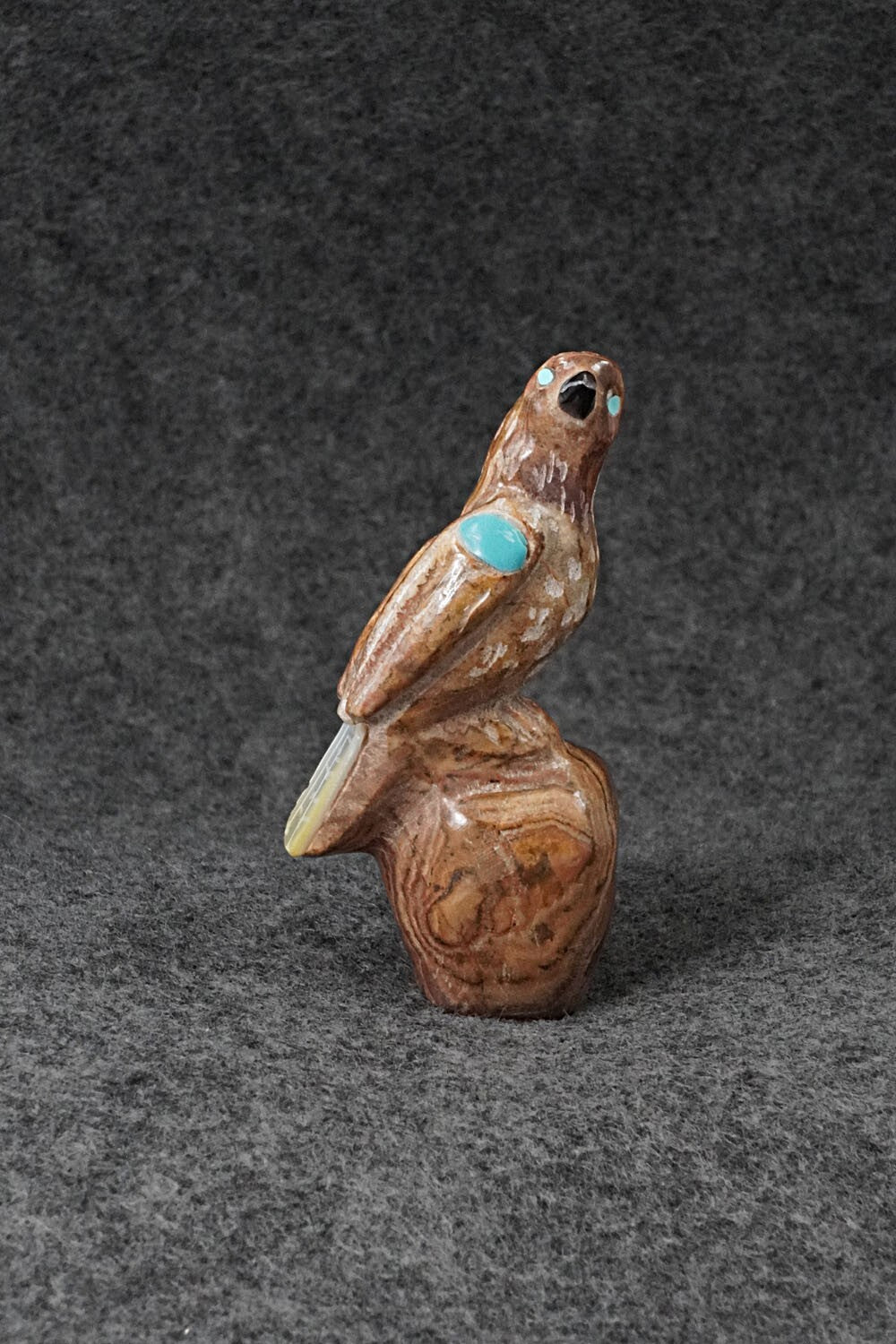 Bird Zuni Fetish Carving - Freddie Leekya