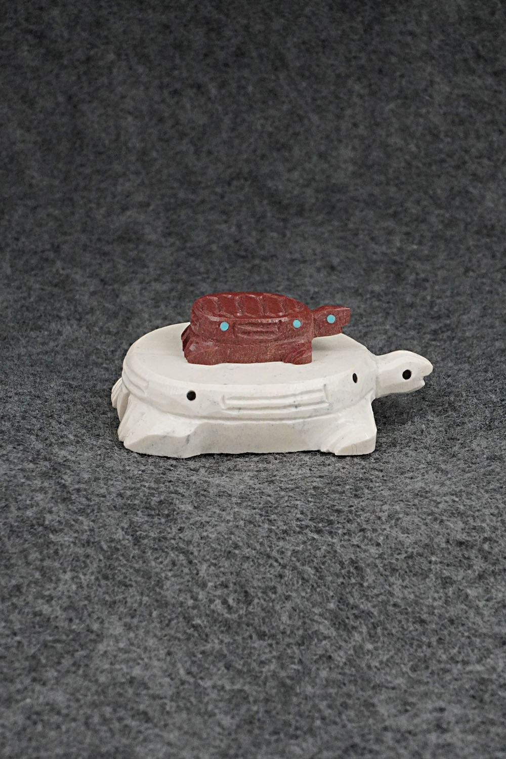 Turtle Zuni Fetish Carving - Jesus Espino