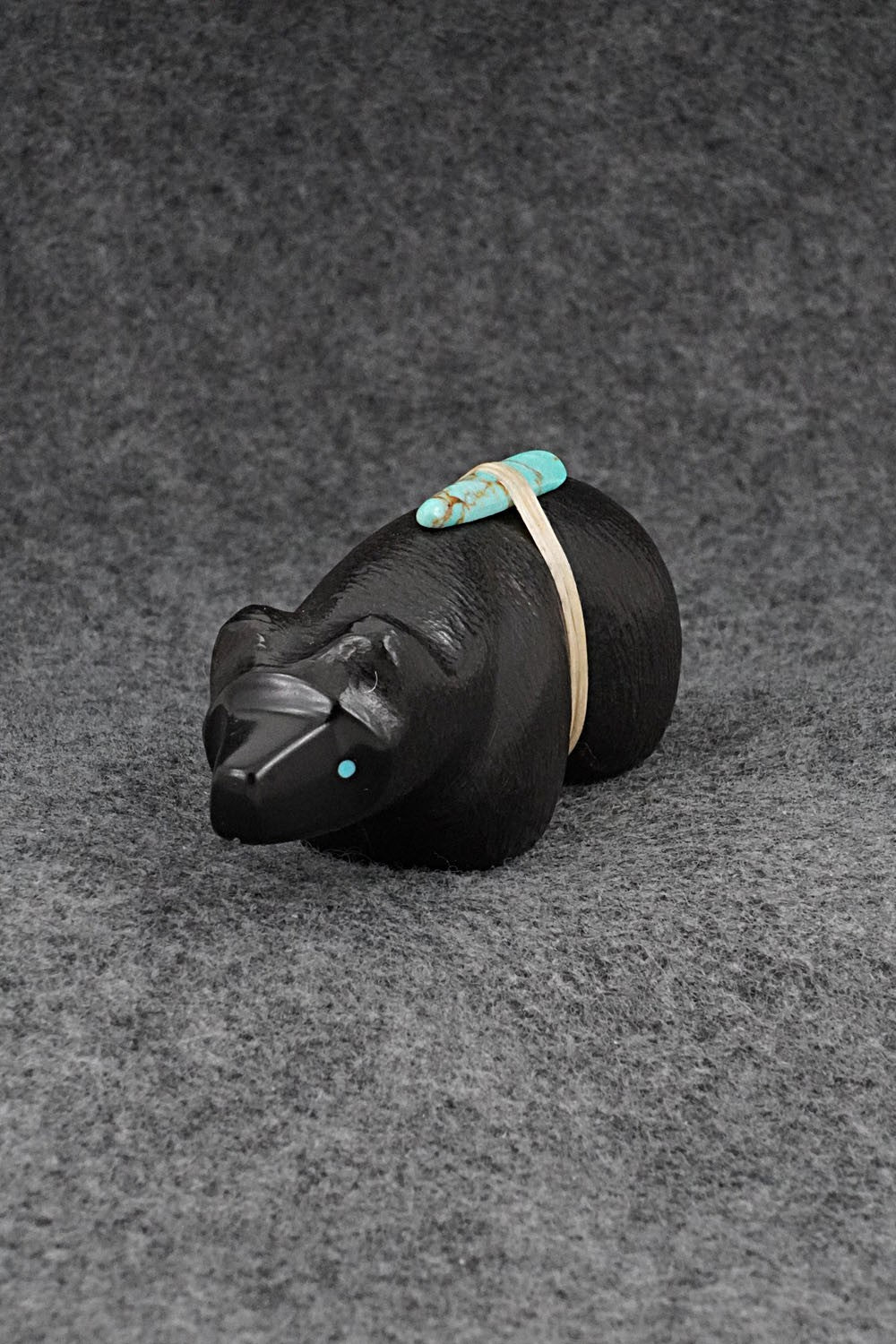 Bear Zuni Fetish Carving - Herbert Halate