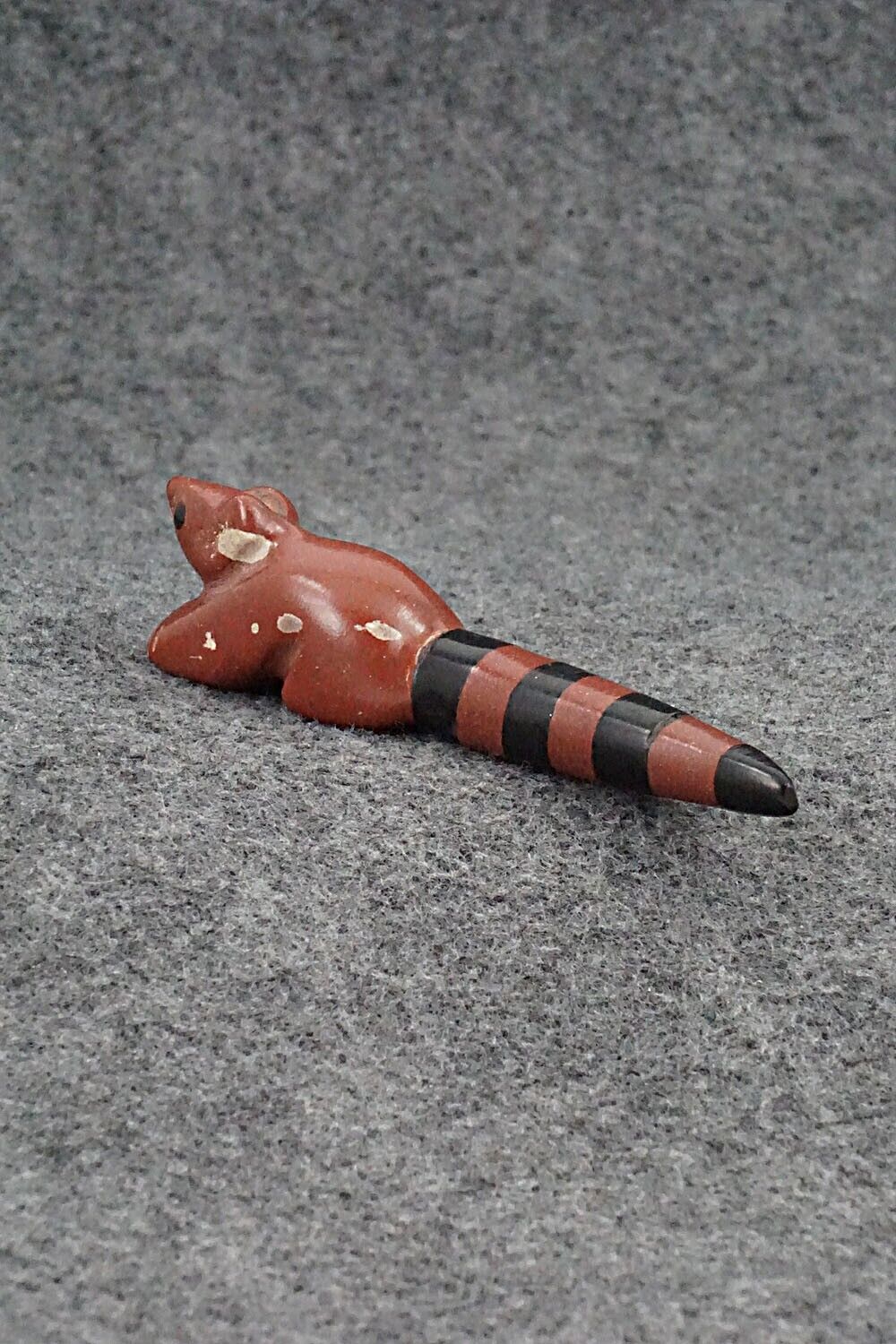 Raccoon Zuni Fetish Carving - Justin Red Elk
