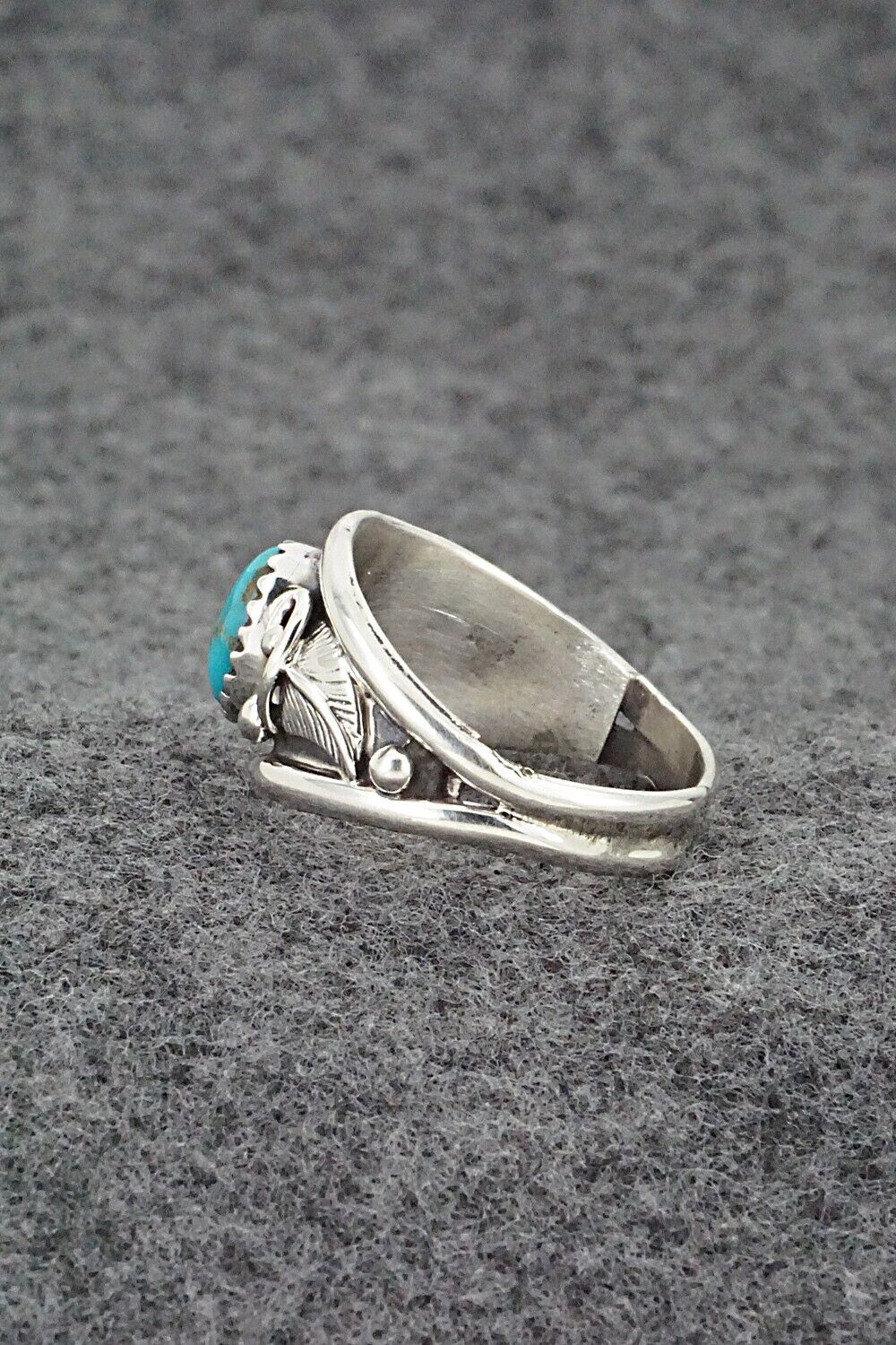 Turquoise & Sterling Silver Ring - Harris Largo - Size 7.5