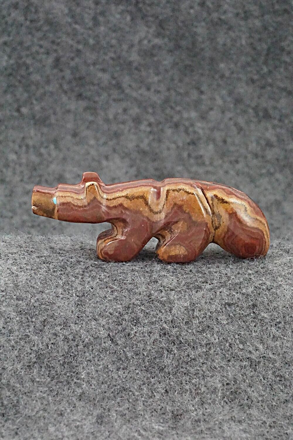 Wolf Zuni Fetish Carving - Reynold Lunasee