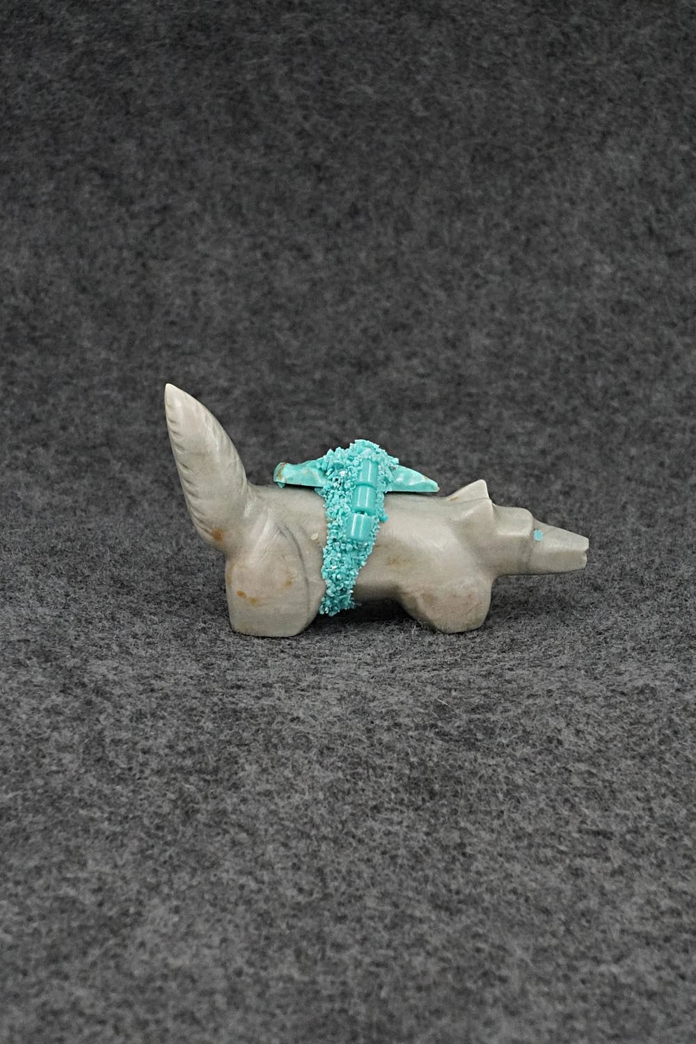 Wolf Zuni Fetish Carving - Marveletta Phillips