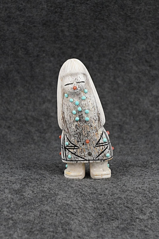 Corn Maiden Zuni Fetish Carving - Claudia Peina