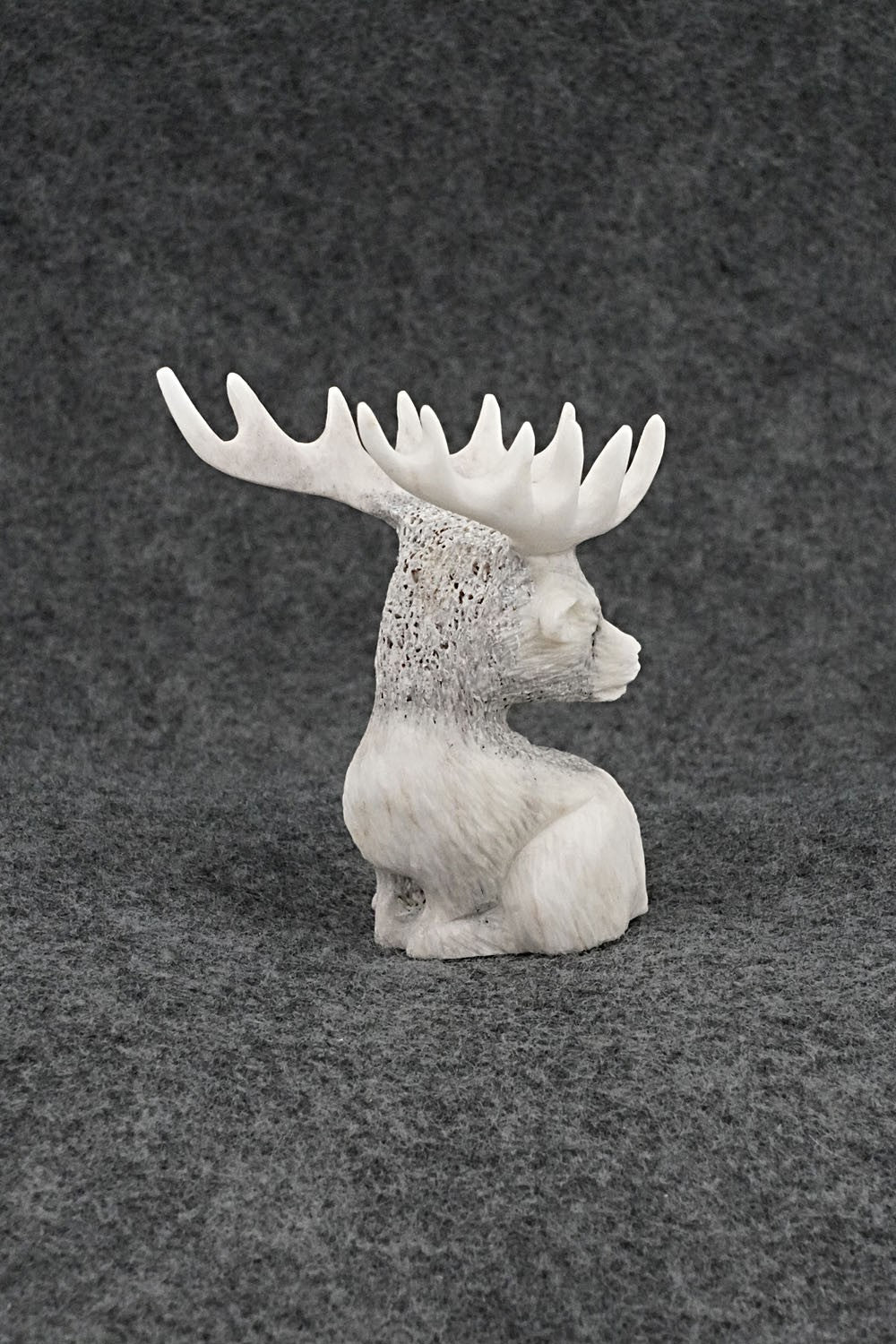 Elk Zuni Fetish Carving - Chris Peina
