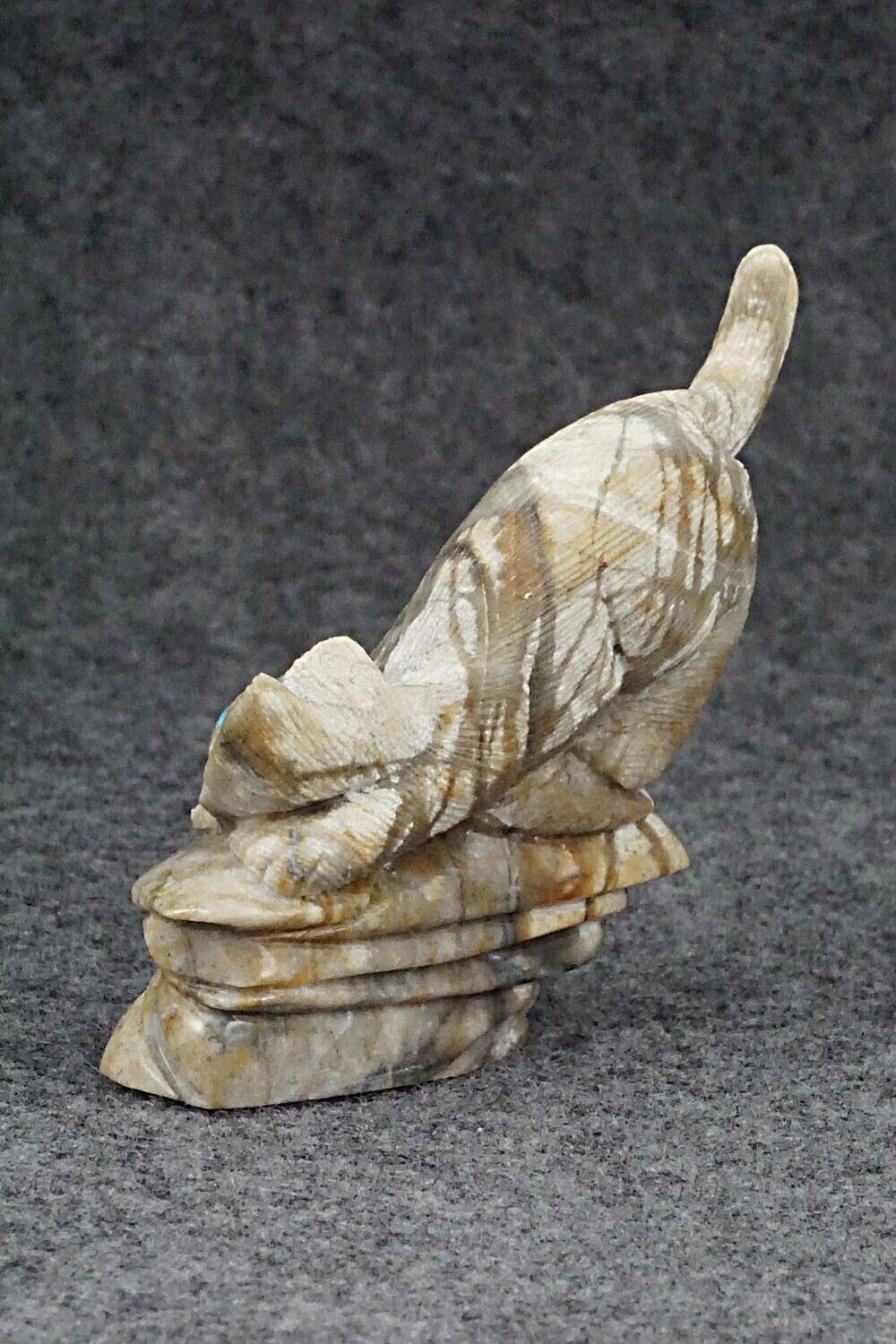 Bobcat Zuni Fetish Carving - Colin Weeka