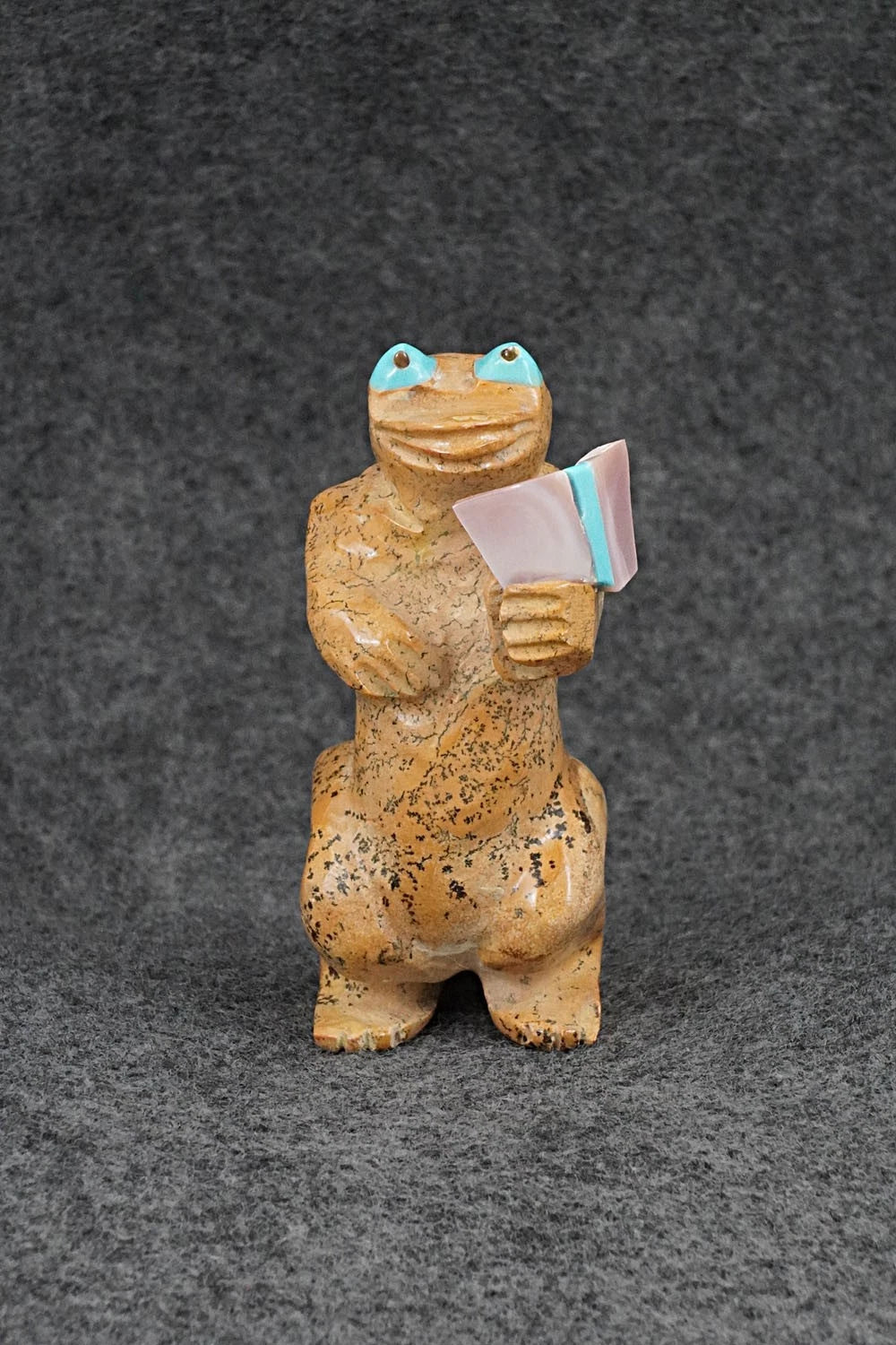 Frog Zuni Fetish Carving - Freddie Leekya
