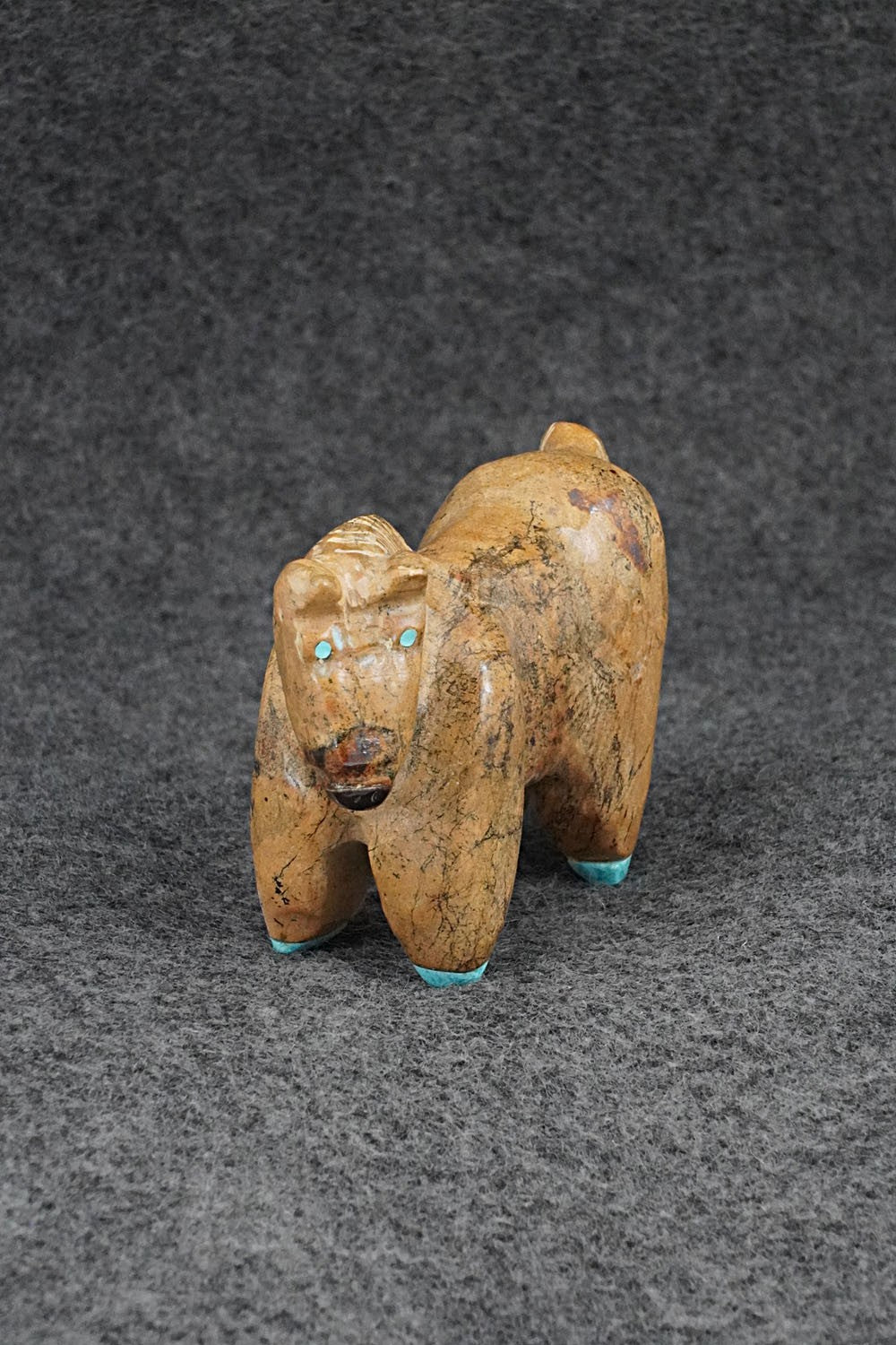 Horse Zuni Fetish Carving - Freddie Leekya