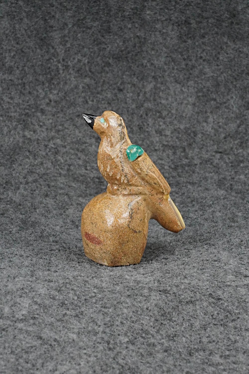 Bird Zuni Fetish Carving - Freddie Leekya