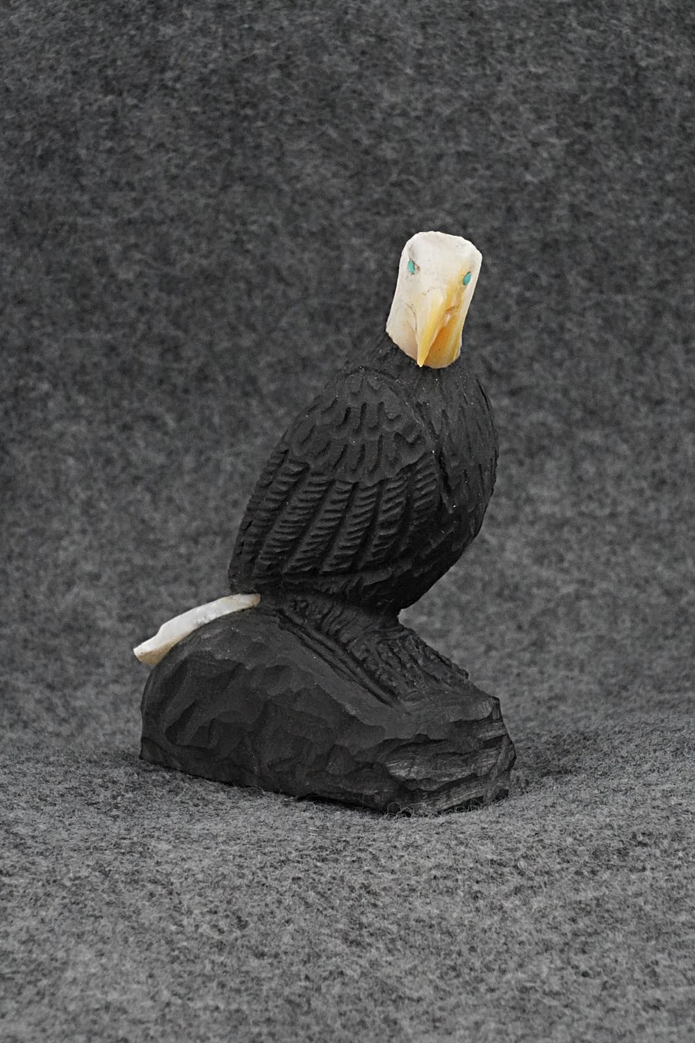 Bald Eagle Zuni Fetish Carving - Fenton Luna