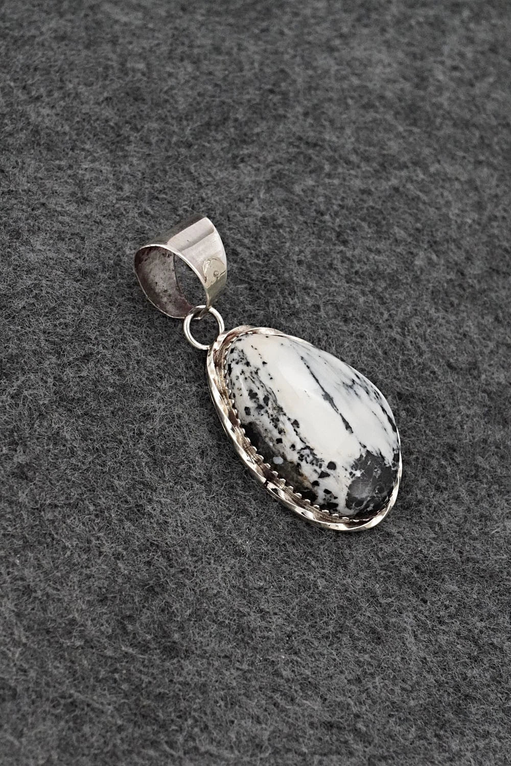 White Buffalo & Sterling Silver Pendant - Ernest Hawthorne