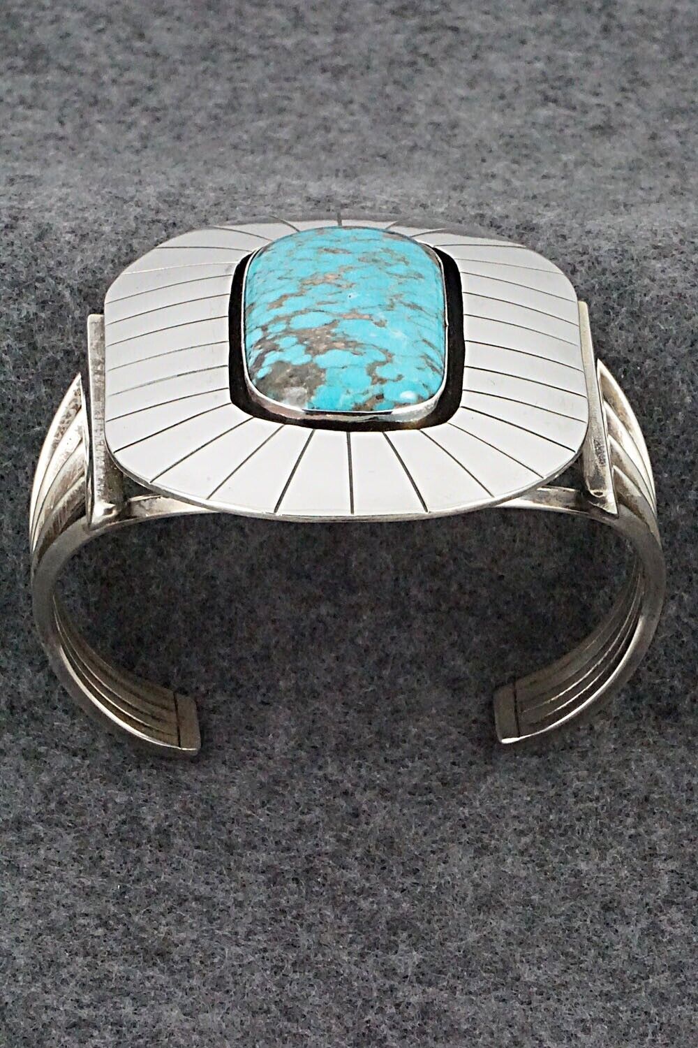 Turquoise & Sterling Silver Bracelet - Navajo - Vintage