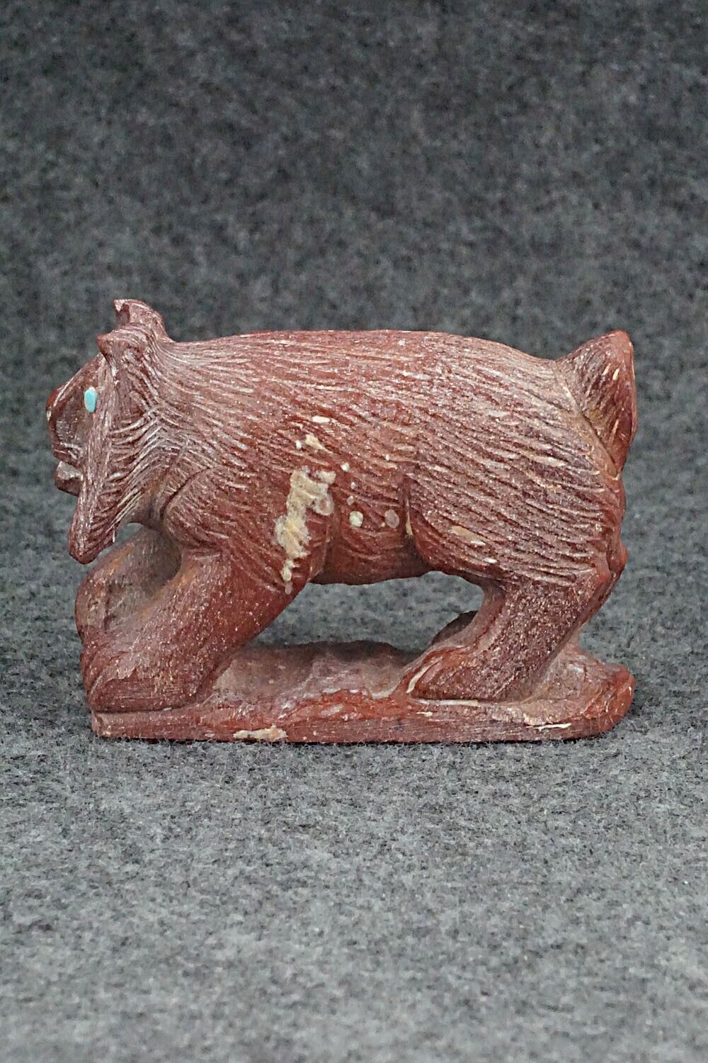 Bobcat Zuni Fetish Carving - Derrick Kaamasee