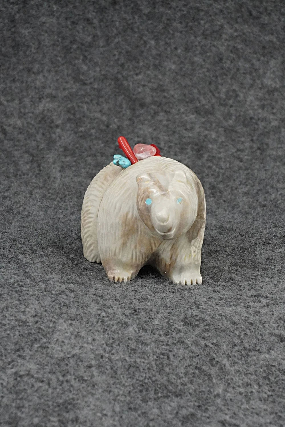 Bear Zuni Fetish Carving - Farlan & Paulette Quam