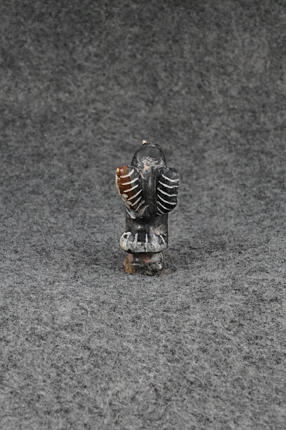 Hummingbird Zuni Fetish Carving - Justin Red Elk