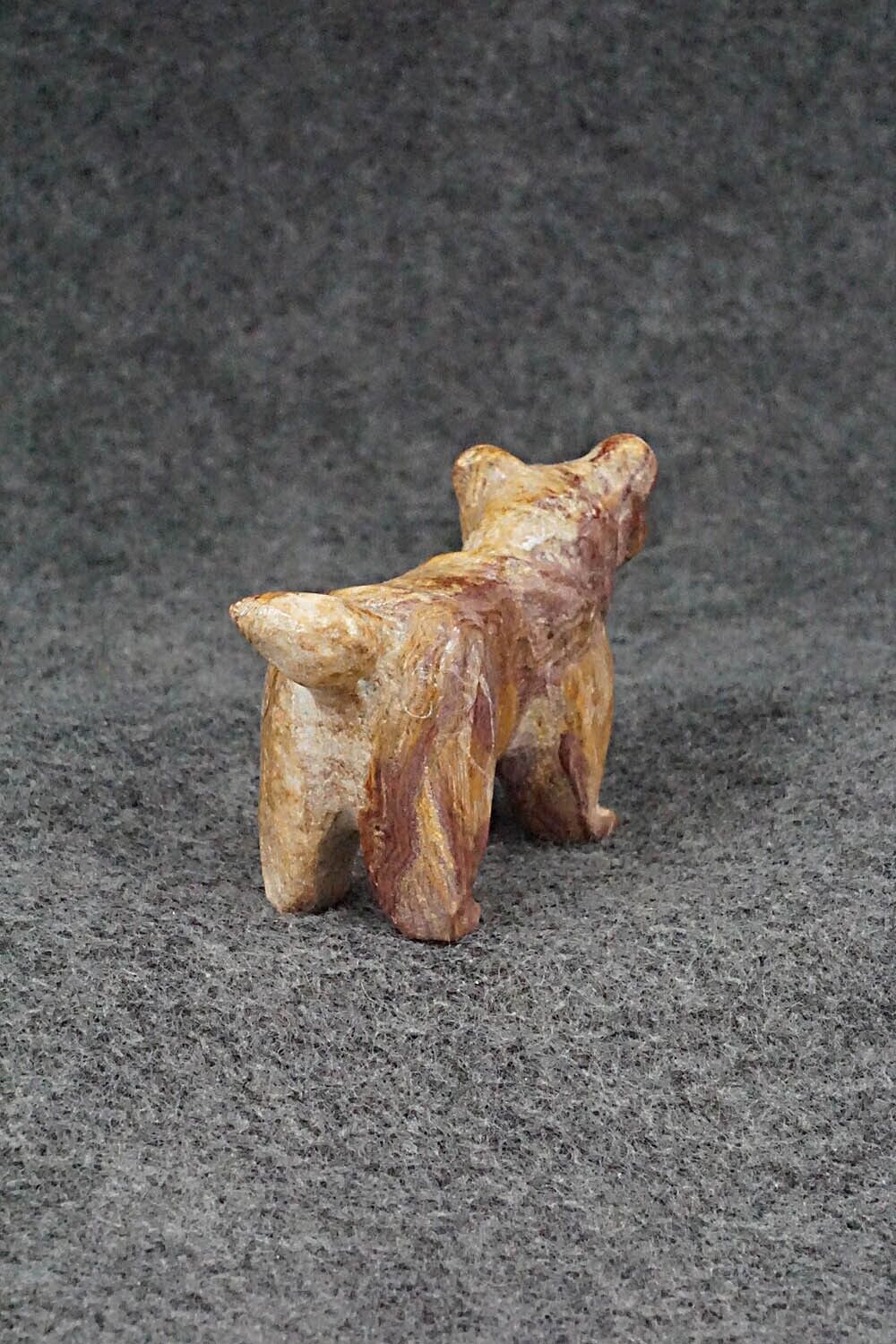 Wolf Zuni Fetish Carving - Freddie Leekya