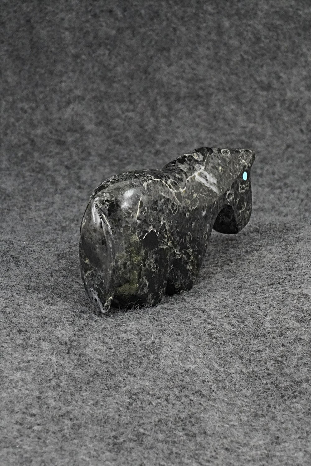 Horse Zuni Fetish Carving - Bernard Laiwakete
