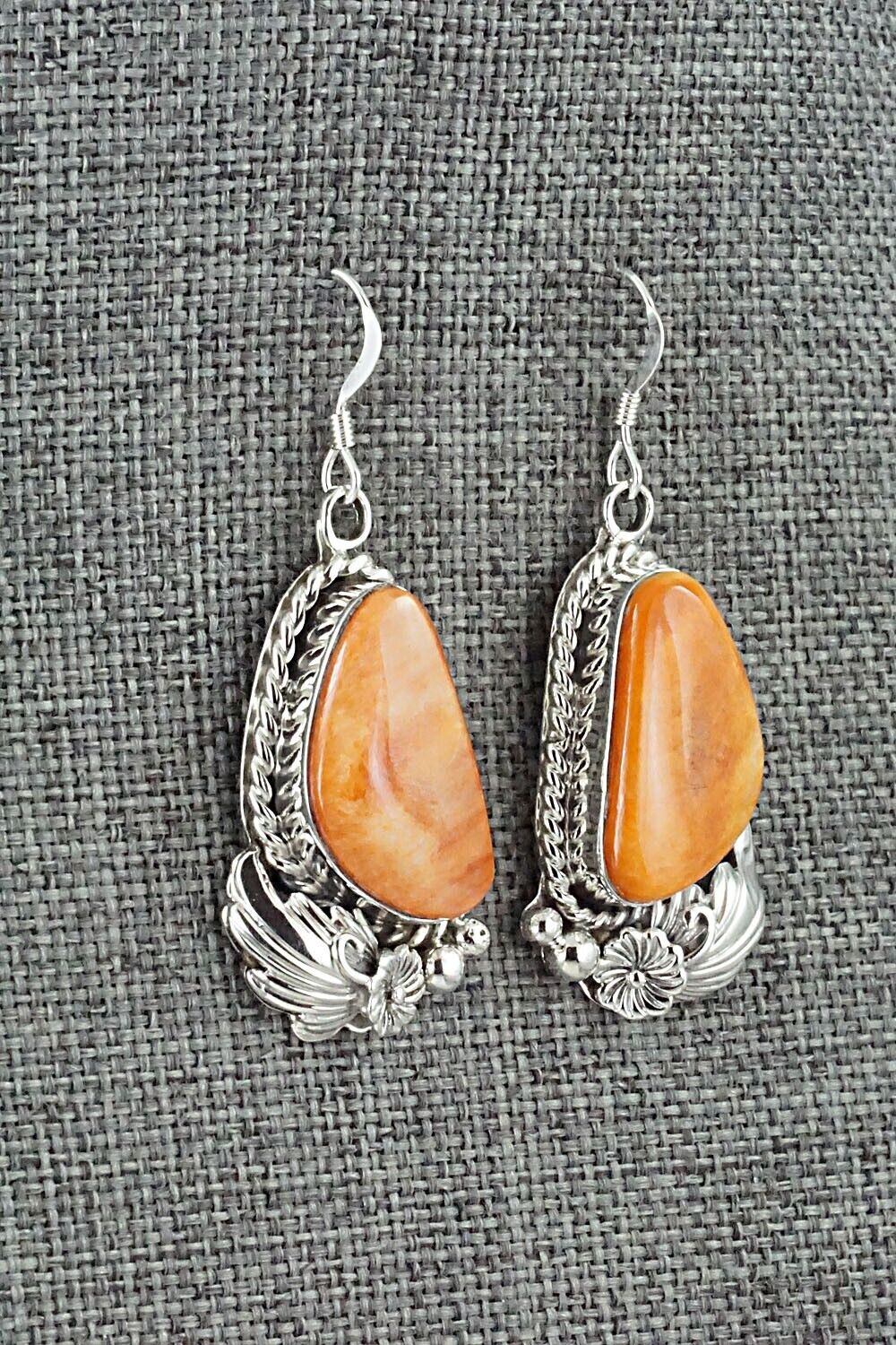 Spiny Oyster & Sterling Silver Earrings - Fannie Platero
