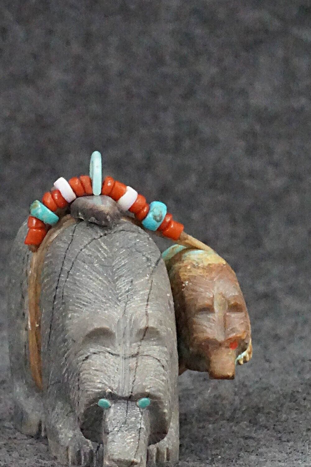 Bear and Cub Zuni Fetish Carving - Douglas Martza