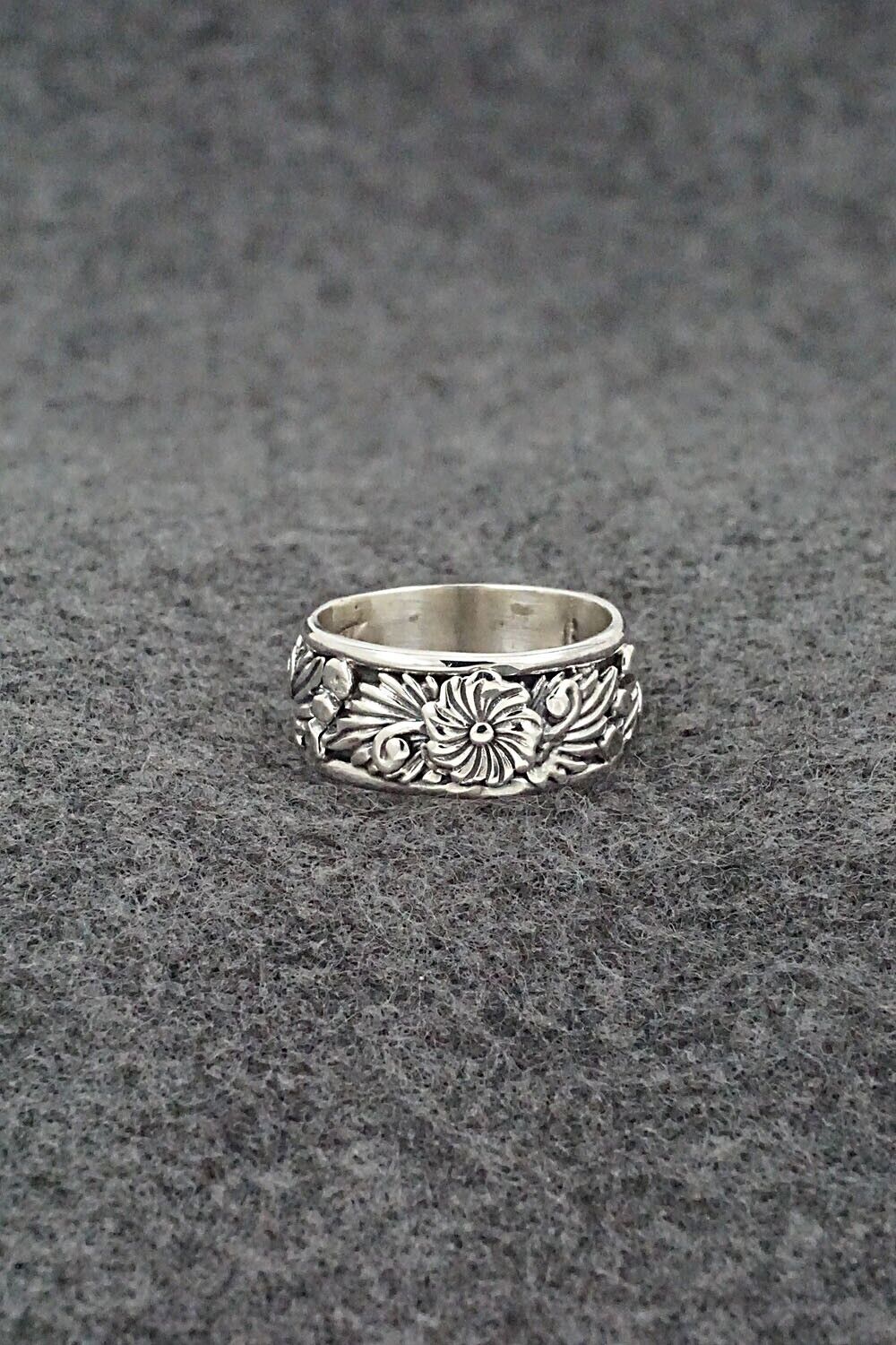 Sterling Silver Ring - Tom Dinetso - Size 6