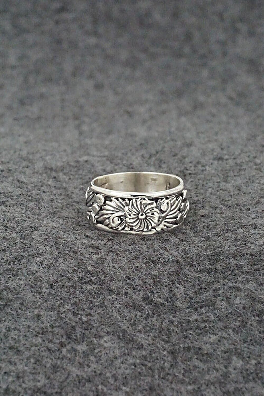 Sterling Silver Ring - Tom Dinetso - Size 6