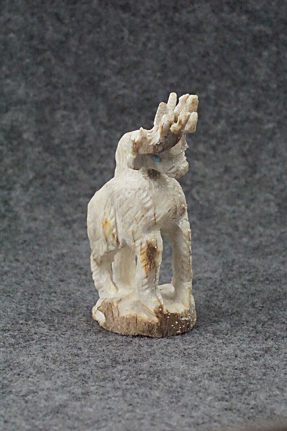 Deer Zuni Fetish Carving - Jerrold Lahaleon
