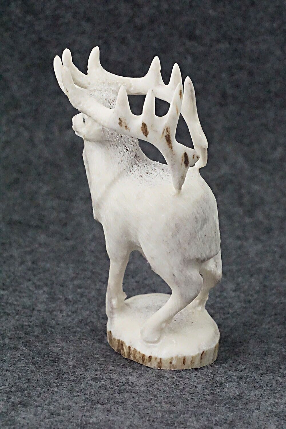Elk Zuni Fetish Carving - Maxx Laate