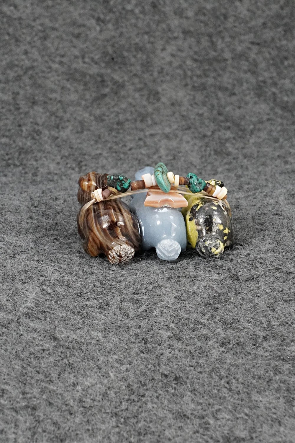 Rabbit Zuni Fetish Carving - Daisy Rose Leonard