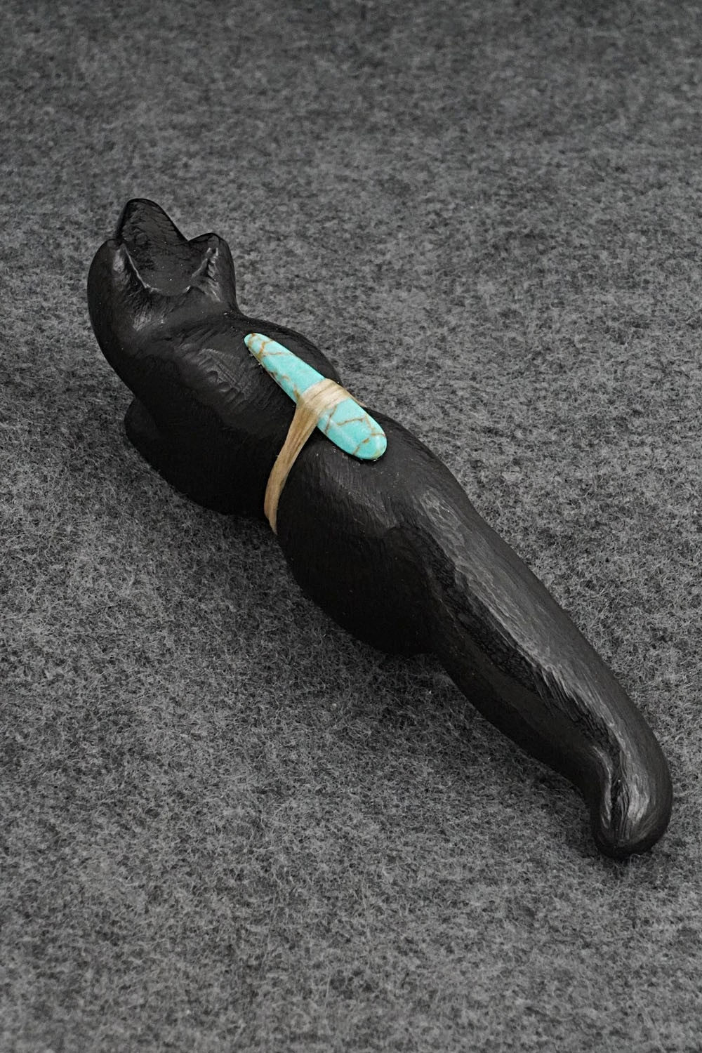 Mountain Lion Zuni Fetish Carving - Herb Halate