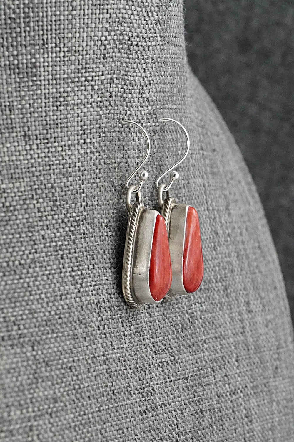 Spiny Oyster & Sterling Silver Squash Blossom Set - Kathleen Livingston