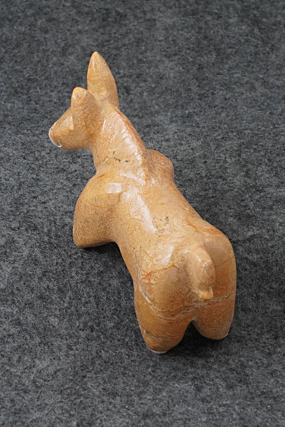 Donkey Zuni Fetish Carving - Freddie Leekya