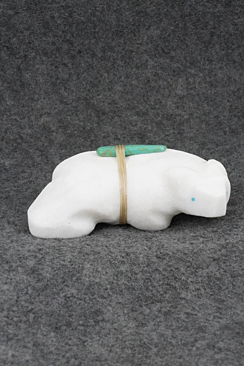 Bear Zuni Fetish Carving - Herbert Halate