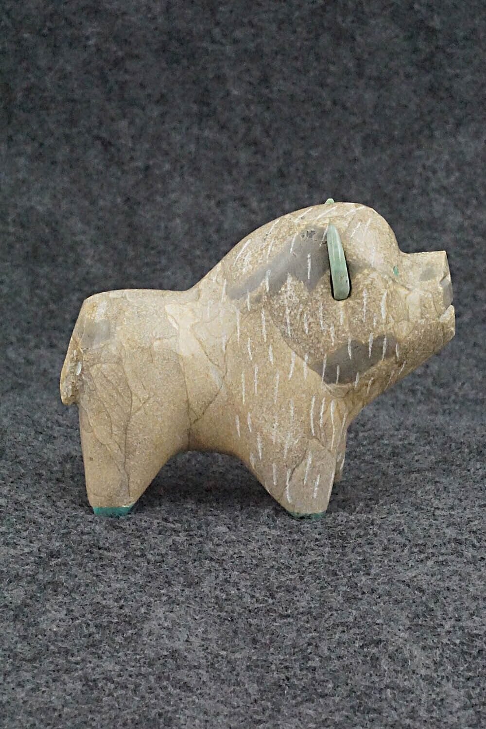 Buffalo Zuni Fetish Carving - Lyndric Leekya