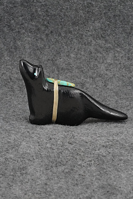 Wolf Zuni Fetish Carving - Herbert Halate