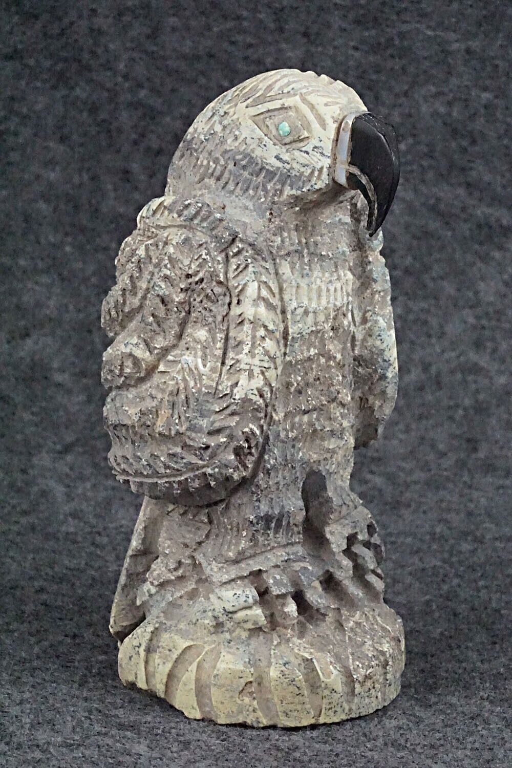Eagle Zuni Fetish Carving - Jon Quam