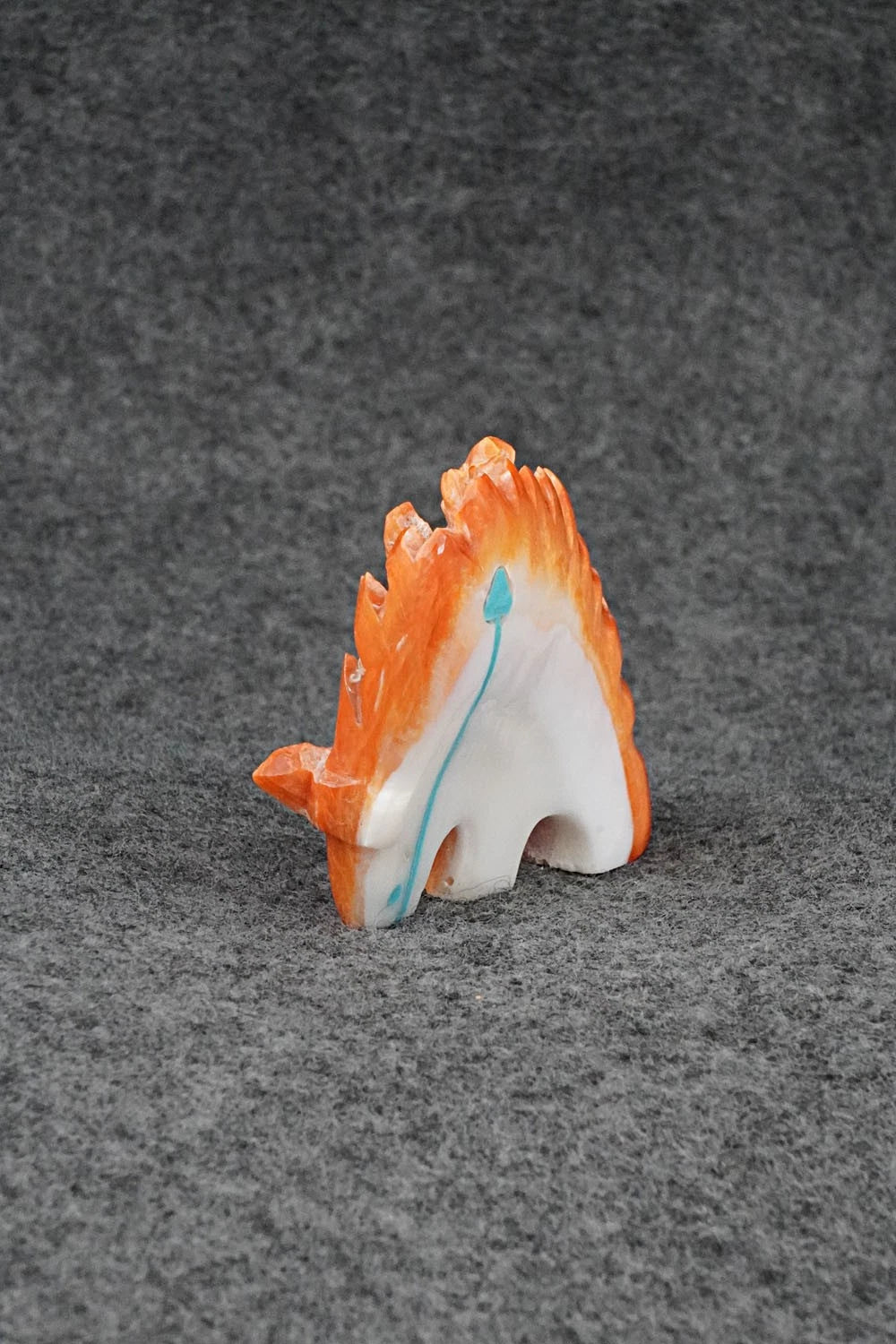 Porcupine Zuni Fetish Carving - Kenric Laiwakete